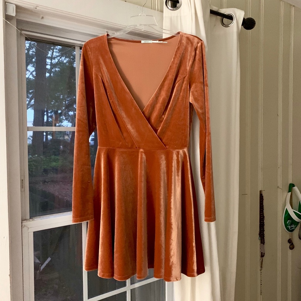 Rose Gold Velvet Party/Cocktail Dress